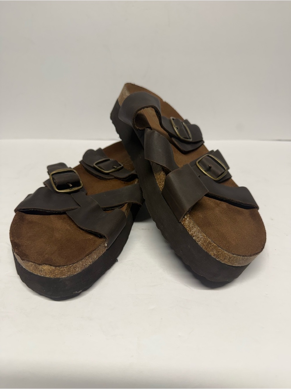 Cliffs by White Mountain Brown Double-Buckle Platform Sandals Women’s Size 8.5